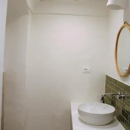 Casa Ninetta, Tra Mare E Natura. Casa vacanze Finale Ligure