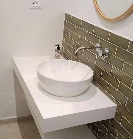 Casa Ninetta, Tra Mare E Natura. Hébergement de vacances Finale Ligure