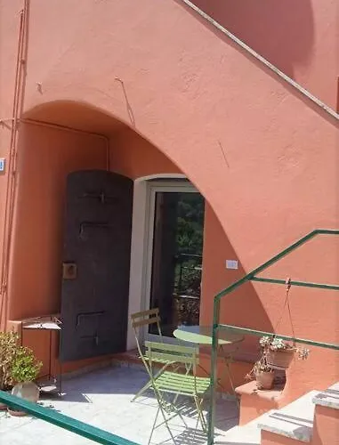 Casa Ninetta, Tra Mare E Natura. Vakantiehuis *