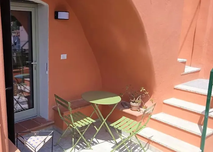 Vakantiehuis Casa Ninetta, Tra Mare E Natura. Finale Ligure