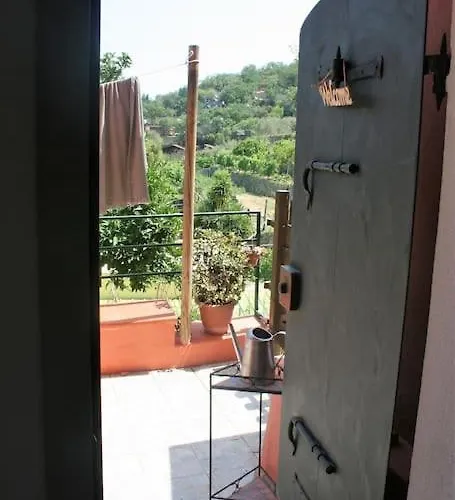 Casa Ninetta, Tra Mare E Natura. Vakantiehuis